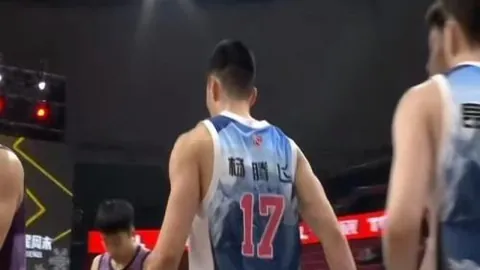 赵岩昊独揽25分助广厦逆袭广东，周琦被驱逐盘点